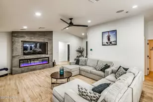 1381 Tamarack Dr, Lake Havasu City, AZ 86404 - Photo 7