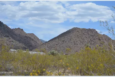 2279 E Margaret Dr, Yucca, AZ 86438 - Photo 85