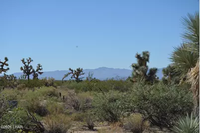 2279 E Margaret Dr, Yucca, AZ 86438 - Photo 47