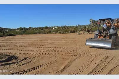 2279 E Margaret Dr, Yucca, AZ 86438 - Photo 61