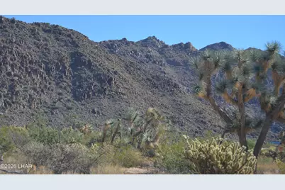 2279 E Margaret Dr, Yucca, AZ 86438 - Photo 5