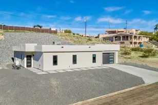 3297 Crestview Dr, Lake Havasu City, AZ 86404 - Photo 1