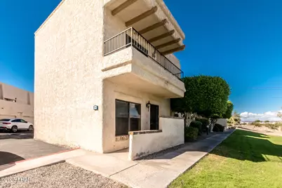 1055 Barcelona #37, Lake Havasu City, AZ 86403 - Photo 3