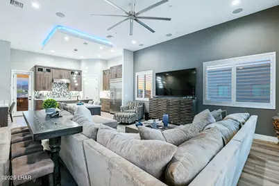 732 Malibu Pl, Lake Havasu City, AZ 86403 - Photo 3