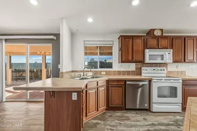 5655 S Antelope Dr, Fort Mohave, AZ 86426 - Photo 9