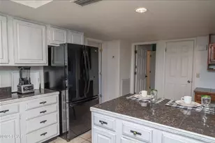 2434 Snead Dr, Lake Havasu City, AZ 86406 - Photo 17