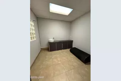 1956 Mesquite Ave #104, Lake Havasu City, AZ 86403 - Photo 9