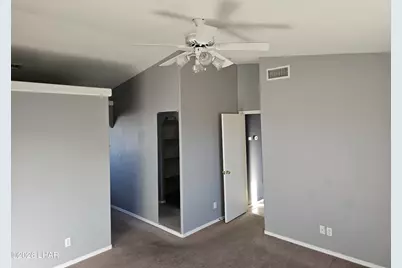 2068 Rainbow Ave N, Lake Havasu City, AZ 86403 - Photo 11