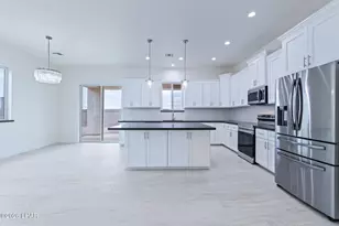 1946 E Via San Marino, Fort Mohave, AZ 86426 - Photo 9