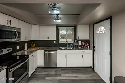 3490 Yavapai Dr, Lake Havasu City, AZ 86406 - Photo 17