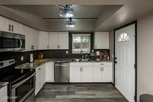 3490 Yavapai Dr, Lake Havasu City, AZ 86406 - Photo 17