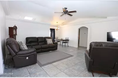 2831 Norris Ct, Lake Havasu City, AZ 86404 - Photo 3