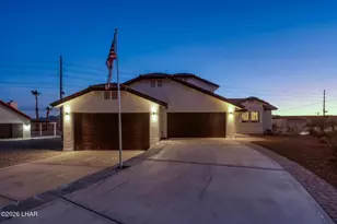 861 Bryce Ct, Lake Havasu City, AZ 86406 - Photo 3