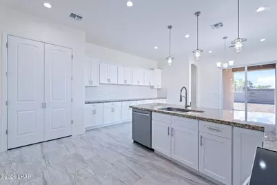 1962 E Via San Marino, Fort Mohave, AZ 86426 - Photo 13