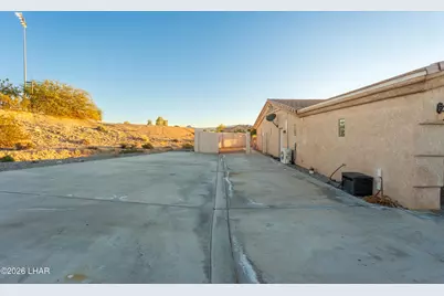 270 Locust Ln, Lake Havasu City, AZ 86403 - Photo 9