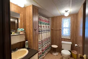 746 W Falcon Dr, Quartzsite, AZ 85346 - Photo 17