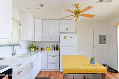 49576 Turquoise Ave, Quartzsite, AZ 85346 - Photo 13