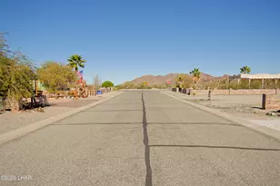 49576 Turquoise Avenue, Quartzsite, AZ 85346 - Photo 27