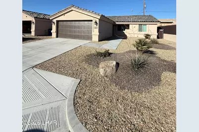 2375 Cloverlawn Dr #102, Lake Havasu City, AZ 86403 - Photo 1