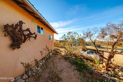 19816 S Gold Mine Rd, Yucca, AZ 86438 - Photo 55