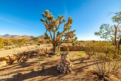 19816 S Gold Mine Rd, Yucca, AZ 86438 - Photo 49