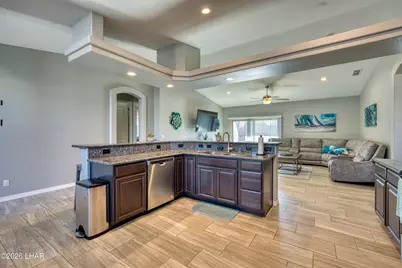 3356 Fountain Palm Dr, Lake Havasu City, AZ 86404 - Photo 9