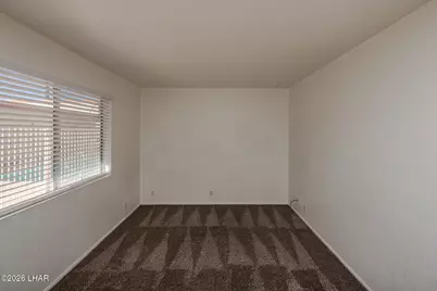 2301 McCulloch Blvd N #J, Lake Havasu City, AZ 86403 - Photo 5