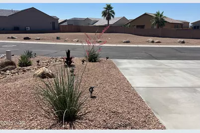 1737 E Alder Cir, Lake Havasu City, AZ 86404 - Photo 7