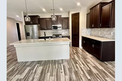 1737 E Alder Cir, Lake Havasu City, AZ 86404 - Photo 17