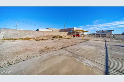 2563 N Kiowa Blvd N, Lake Havasu City, AZ 86403 - Photo 9