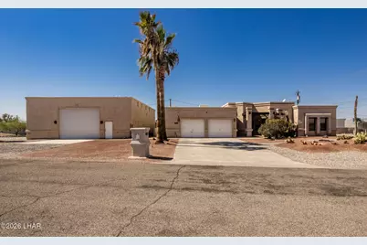 1695 Diamond Dr, Lake Havasu City, AZ 86403 - Photo 1