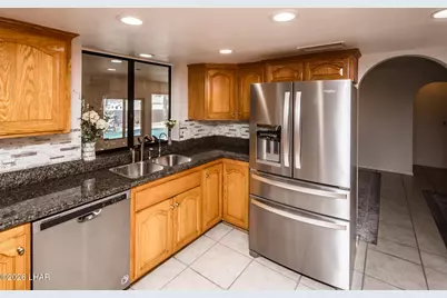 1695 Diamond Dr, Lake Havasu City, AZ 86403 - Photo 13