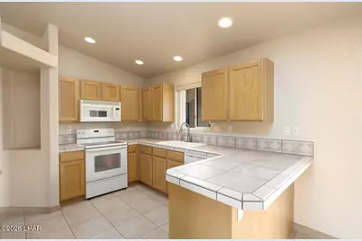 3460 Jamaica Blvd S, Lake Havasu City, AZ 86406 - Photo 9