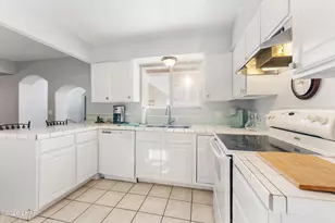 821 Falcon Dr, Lake Havasu City, AZ 86403 - Photo 11