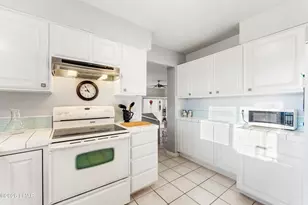 821 Falcon Dr, Lake Havasu City, AZ 86403 - Photo 13