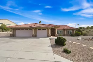 3910 Silver Clipper Ln, Lake Havasu City, AZ 86406 - Photo 3