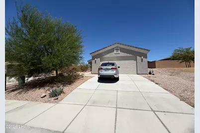 2741 Wilderness Ln, Bullhead City, AZ 86442 - Photo 1
