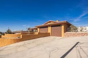 2521 Birchett Ln, Lake Havasu City, AZ 86404 - Photo 7