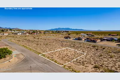 6915 Rio Verde Dr, Kingman, AZ 86401 - Photo 3