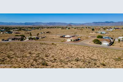 6915 Rio Verde Dr, Kingman, AZ 86401 - Photo 13