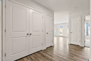 5561 S Glacier Creek Rd, Fort Mohave, AZ 86426 - Photo 15