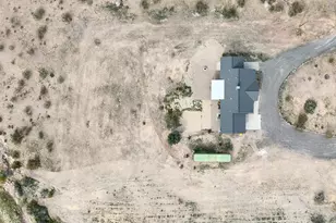 917 S Escuela Rd, Golden Valley, AZ 86413 - Photo 33