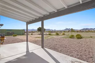 917 S Escuela Rd, Golden Valley, AZ 86413 - Photo 23