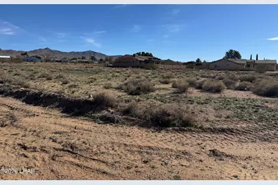 7816 Chaparral Dr, Kingman, AZ 86401 - Photo 3