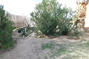 52040 Star St, Quartzsite, AZ 85346 - Photo 27