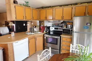 52040 Star St, Quartzsite, AZ 85346 - Photo 9