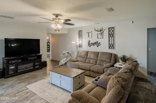 1881 Pinion Tree Dr, Lake Havasu City, AZ 86406 - Photo 23