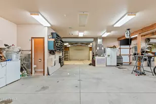 8245 S Green Valley Rd, Mohave Valley, AZ 86440 - Photo 19