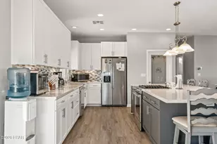 8245 S Green Valley Rd, Mohave Valley, AZ 86440 - Photo 29