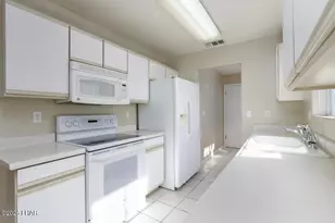 3151 Amigo Dr, Lake Havasu City, AZ 86404 - Photo 11